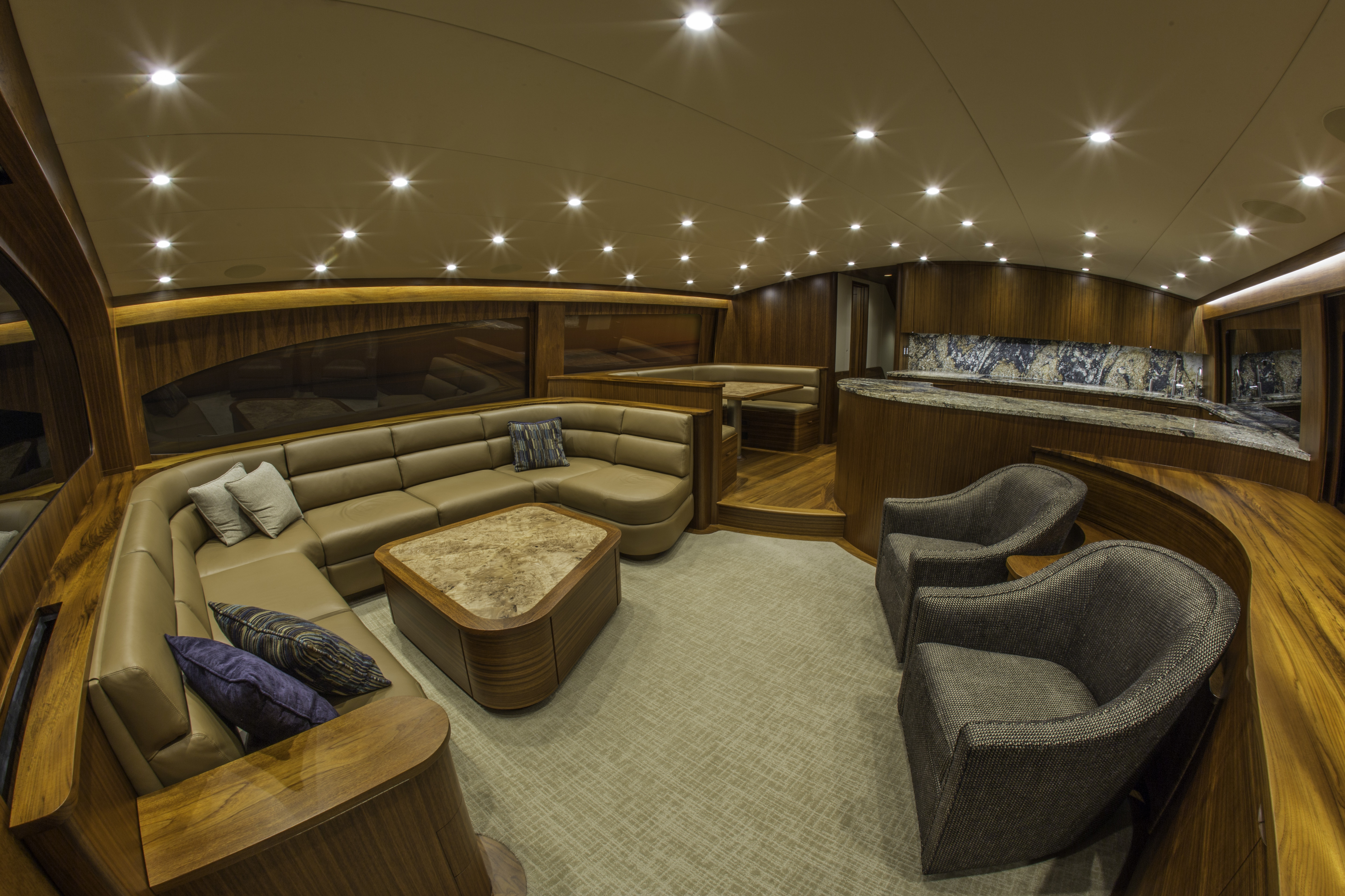 Bayliss 90' Singularis Custom Sportfishing Boat 