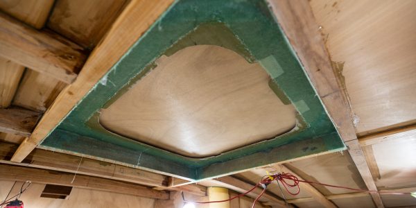Bow hatch installation