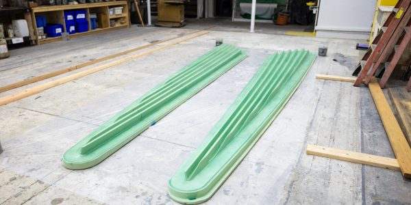 Engine vent mold construction